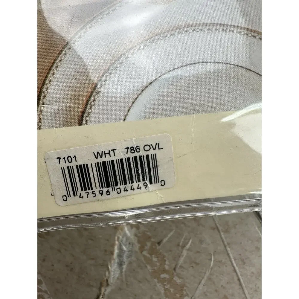 NEW Lenox Laurel Leaf 70